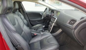 VOLVO V40 2.0L D2 120CH SUMMUM complet