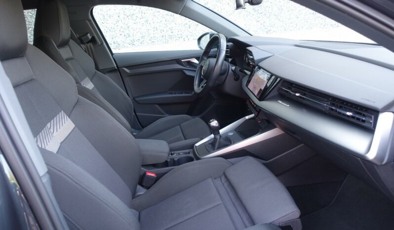 AUDI A3 BERLINE 30 TFSI complet