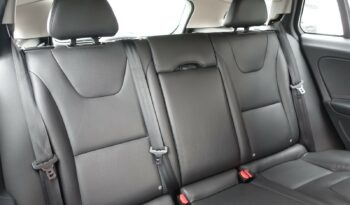 VOLVO V60 2.0L TDI D4 GEARTRONIC 181CH MOMENTUM complet