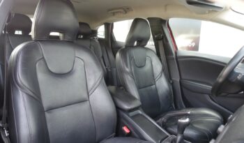 VOLVO V40 2.0L D2 120CH SUMMUM complet
