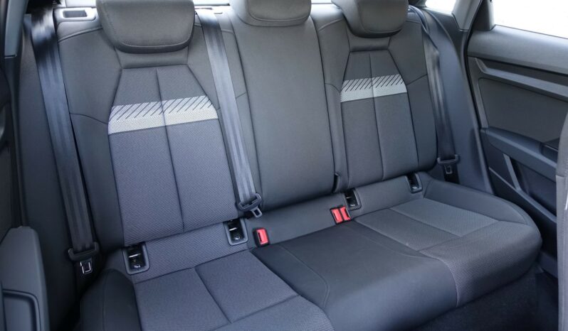 AUDI A3 BERLINE 30 TFSI complet