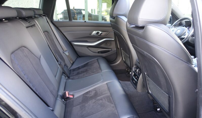 BMW 320 E TOURING HYBRIDE RECHARGEABLE 204 CH PACK M complet