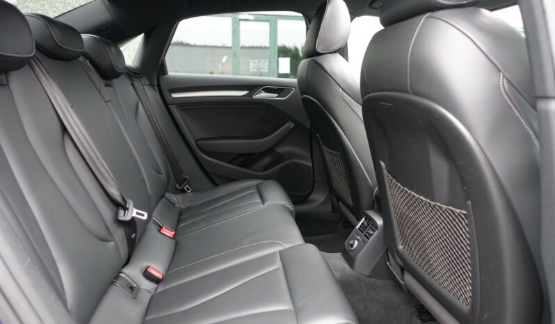 AUDI A3 BERLINE 30 TDI 116 CH S-LINE complet