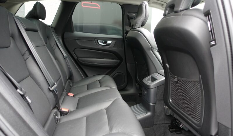 VOLVO XC 60 T6 HYBRIDE RECHARGEABLE GEARTRONIC AWD 340 CH  INSCRIPTION complet