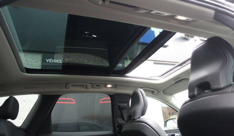 VOLVO XC 60 T6 HYBRIDE RECHARGEABLE GEARTRONIC AWD 340 CH  INSCRIPTION complet