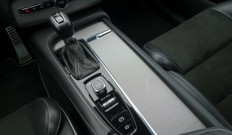 VOLVO XC 90 D5 GEARTRONIC 225CH R-DESIGN complet