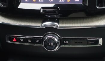 VOLVO XC 60 T6 HYBRIDE RECHARGEABLE GEARTRONIC AWD 340 CH  INSCRIPTION complet