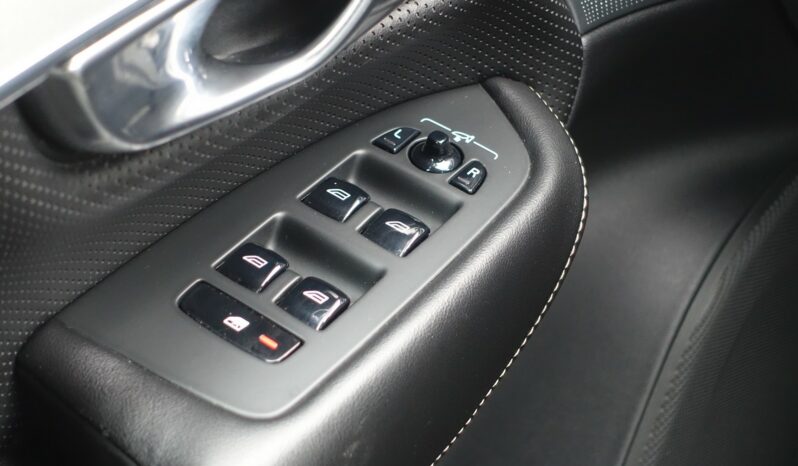 VOLVO XC 90 D5 GEARTRONIC 225CH R-DESIGN complet