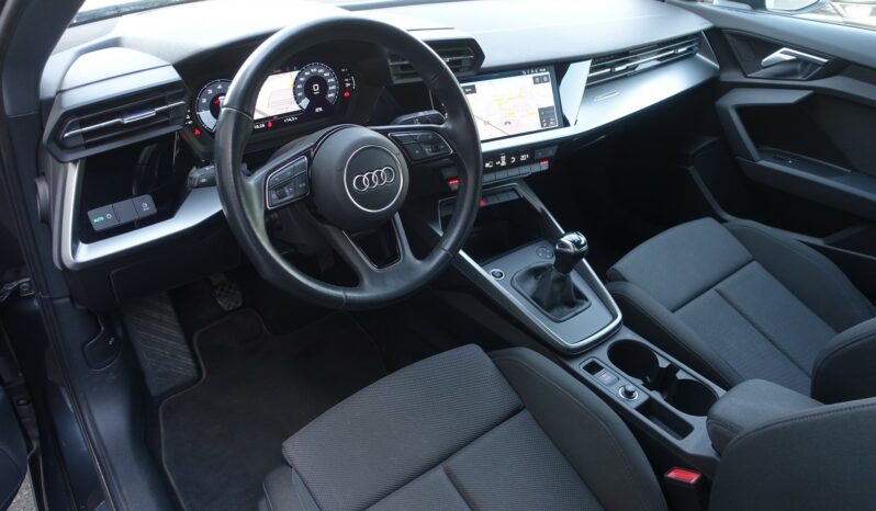 AUDI A3 BERLINE 30 TFSI complet