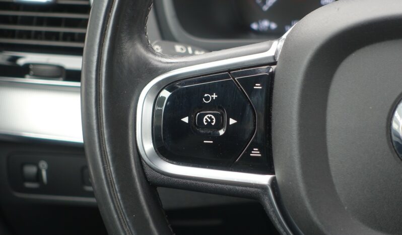 VOLVO XC 90 D5 GEARTRONIC 225CH R-DESIGN complet
