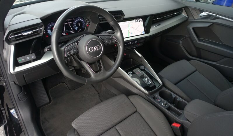 AUDI A3 SPORTBACK 45 COMPETITION TFSI E TRON S-TRONIC 245 CH HYBRIDE RECHARGEABLE S-LINE complet
