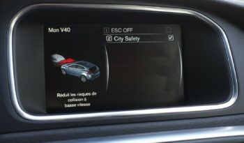VOLVO V40 2.0L D2 120CH SUMMUM complet