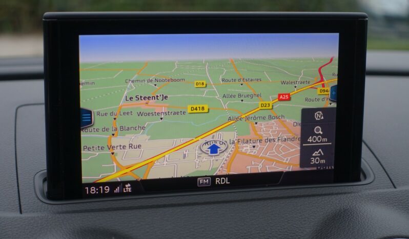 AUDI A3 BERLINE 30 TDI 116 CH S-LINE complet