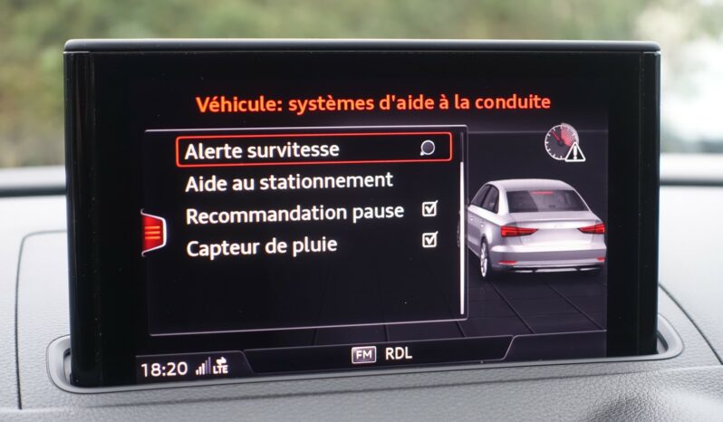 AUDI A3 BERLINE 30 TDI 116 CH S-LINE complet