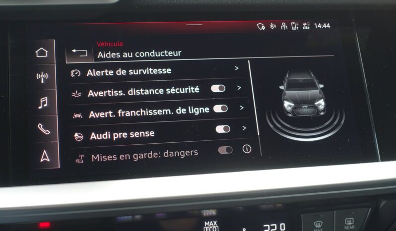 AUDI A3 SPORTBACK 45 COMPETITION TFSI E TRON S-TRONIC 245 CH HYBRIDE RECHARGEABLE S-LINE complet