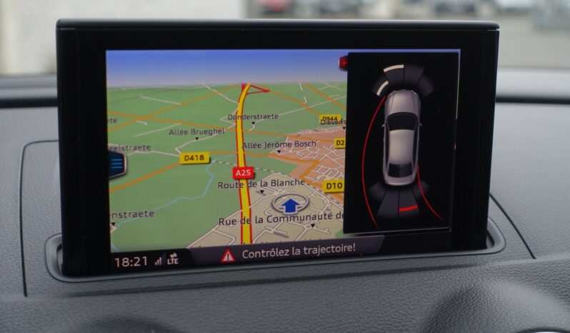 AUDI A3 BERLINE 30 TDI 116 CH S-LINE complet