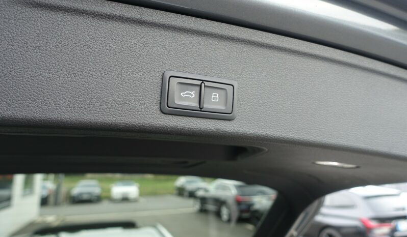 AUDI A4 AVANT 2.0L TDI S-TRONIC 190 CH complet