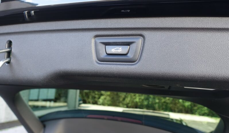 BMW 320 E TOURING HYBRIDE RECHARGEABLE 204 CH PACK M complet