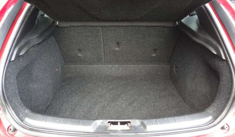 VOLVO V40 2.0L D2 120CH SUMMUM complet