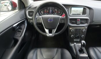 VOLVO V40 2.0L D2 120CH SUMMUM complet