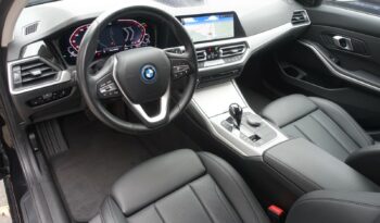 BMW 320 E TOURING HYBRIDE RECHARGEABLE 204 CH complet