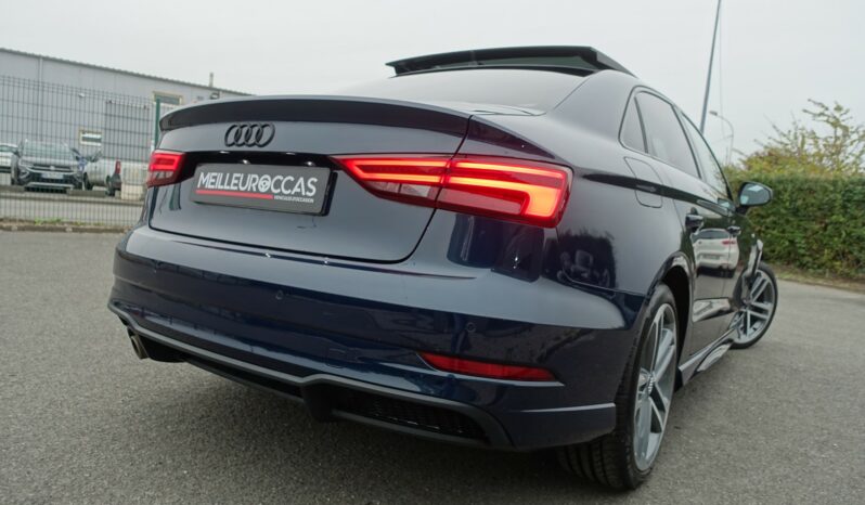 AUDI A3 BERLINE 30 TDI 116 CH S-LINE complet