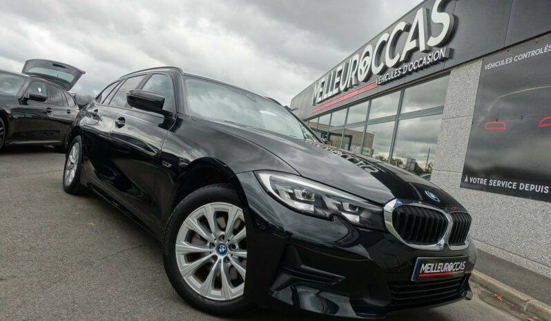 BMW 320 E TOURING HYBRIDE RECHARGEABLE 204 CH complet