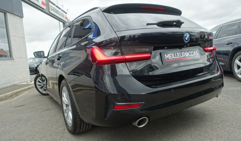 BMW 320 E TOURING HYBRIDE RECHARGEABLE 204 CH complet